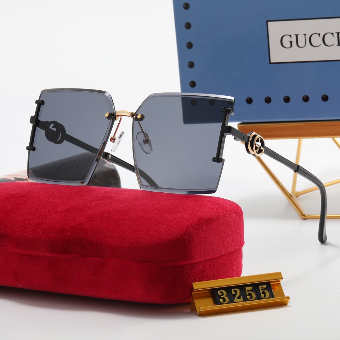 GUCCI GG Sunglasses 3255