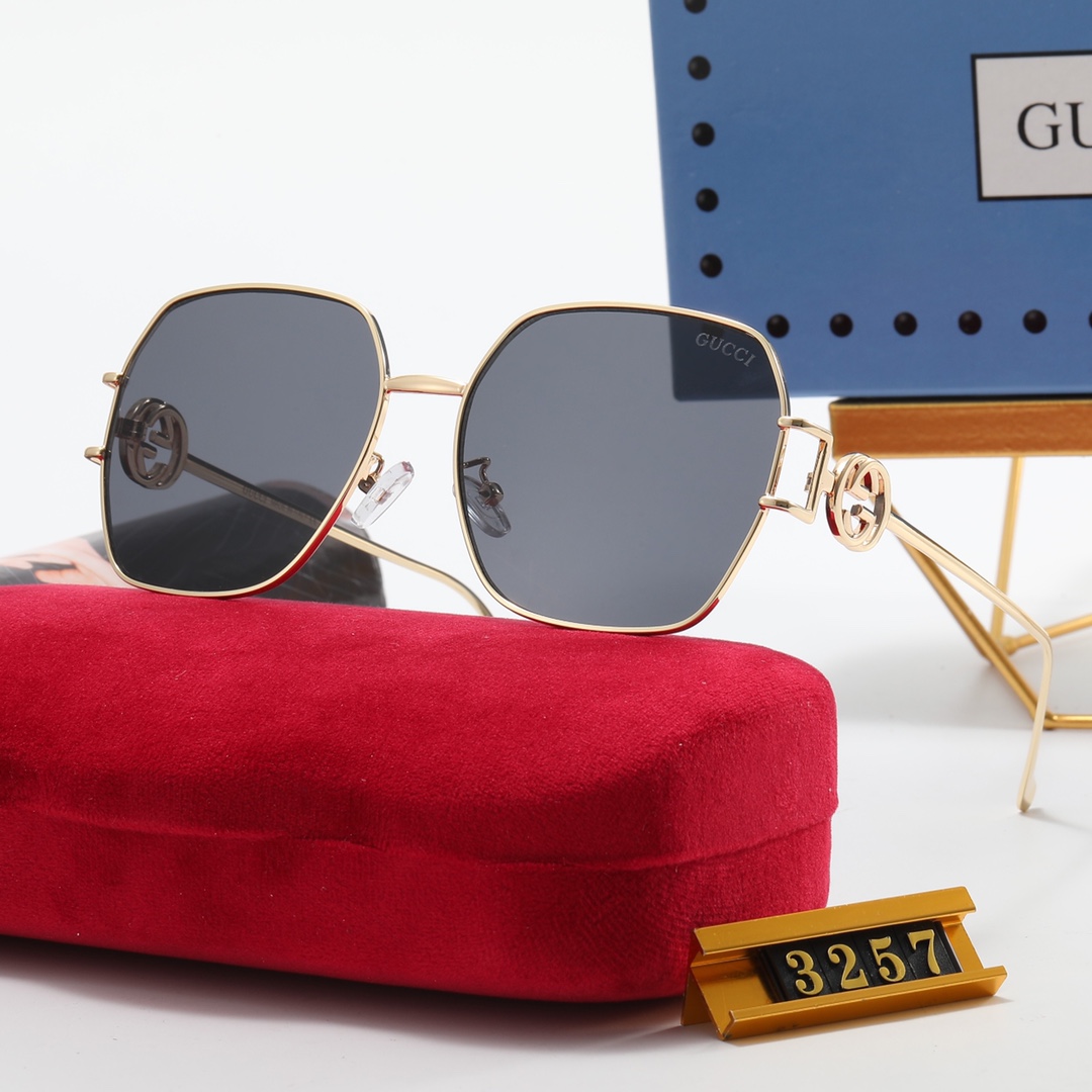 GUCCI GG Sunglasses 3257