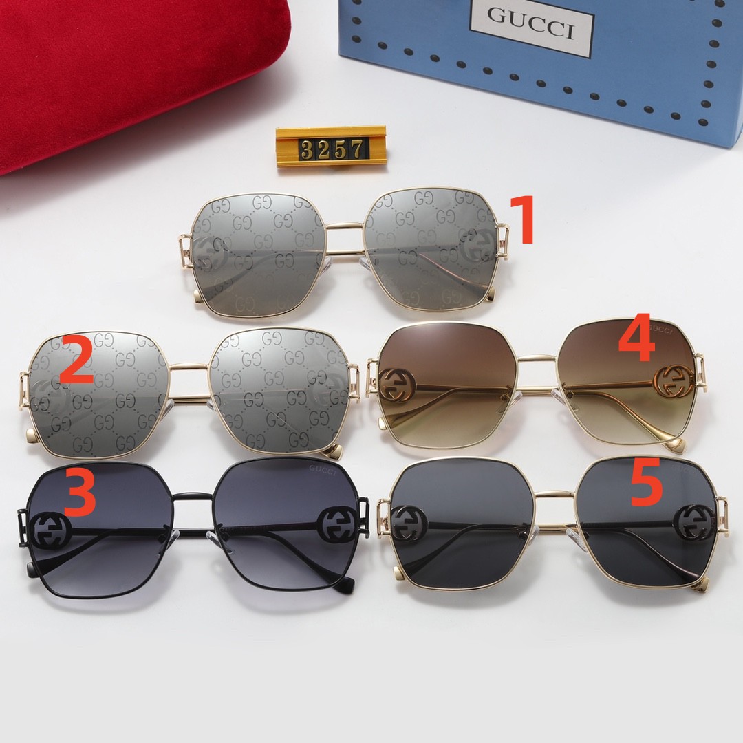 GUCCI GG Sunglasses 3257