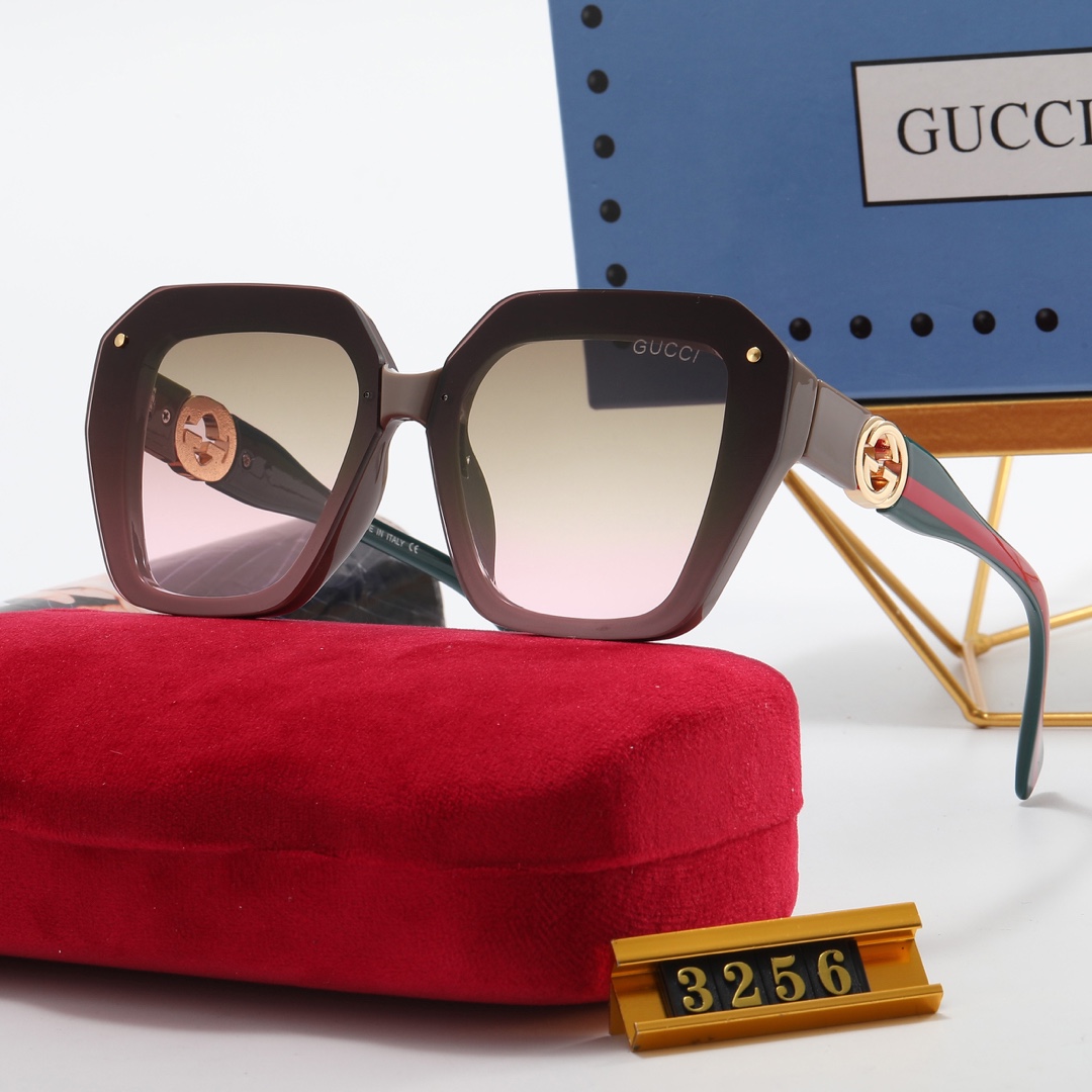 GUCCI GG Sunglasses 3256