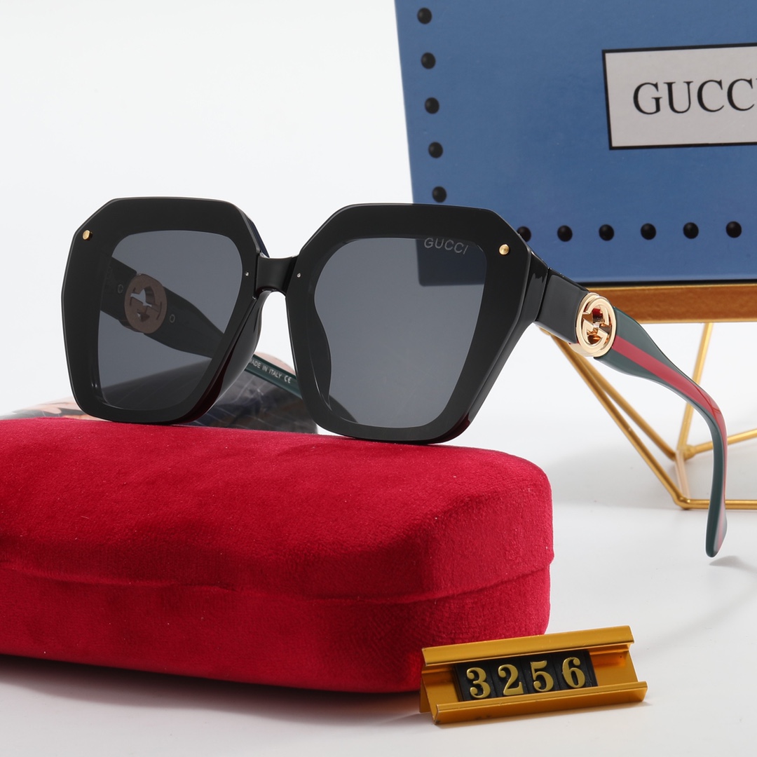 GUCCI GG Sunglasses 3256
