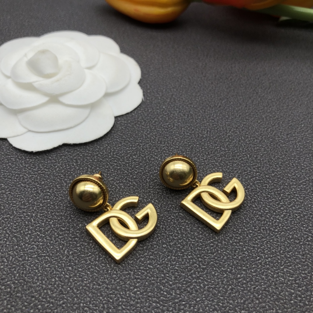 DG Dolce & Gabbana earrings 111850