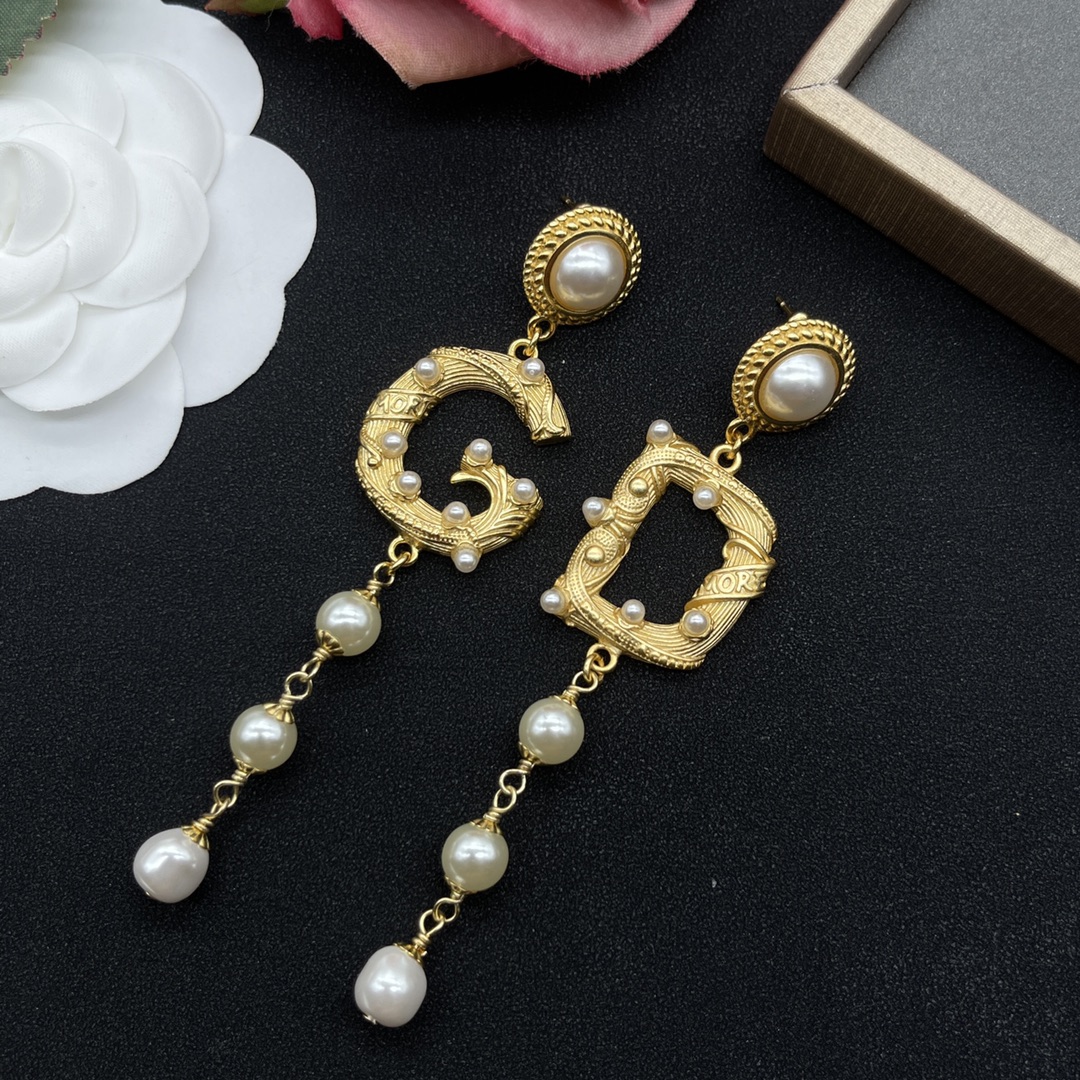 DG Dolce Gabbana earrings 111831