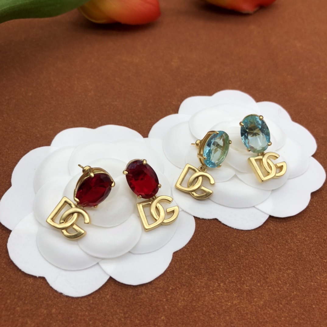 DG Dolce Gabbana earrings 111815
