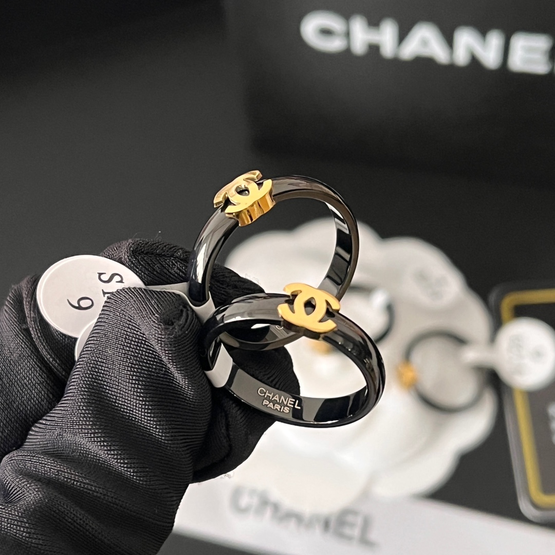 J097 Chanel Black steel ring
