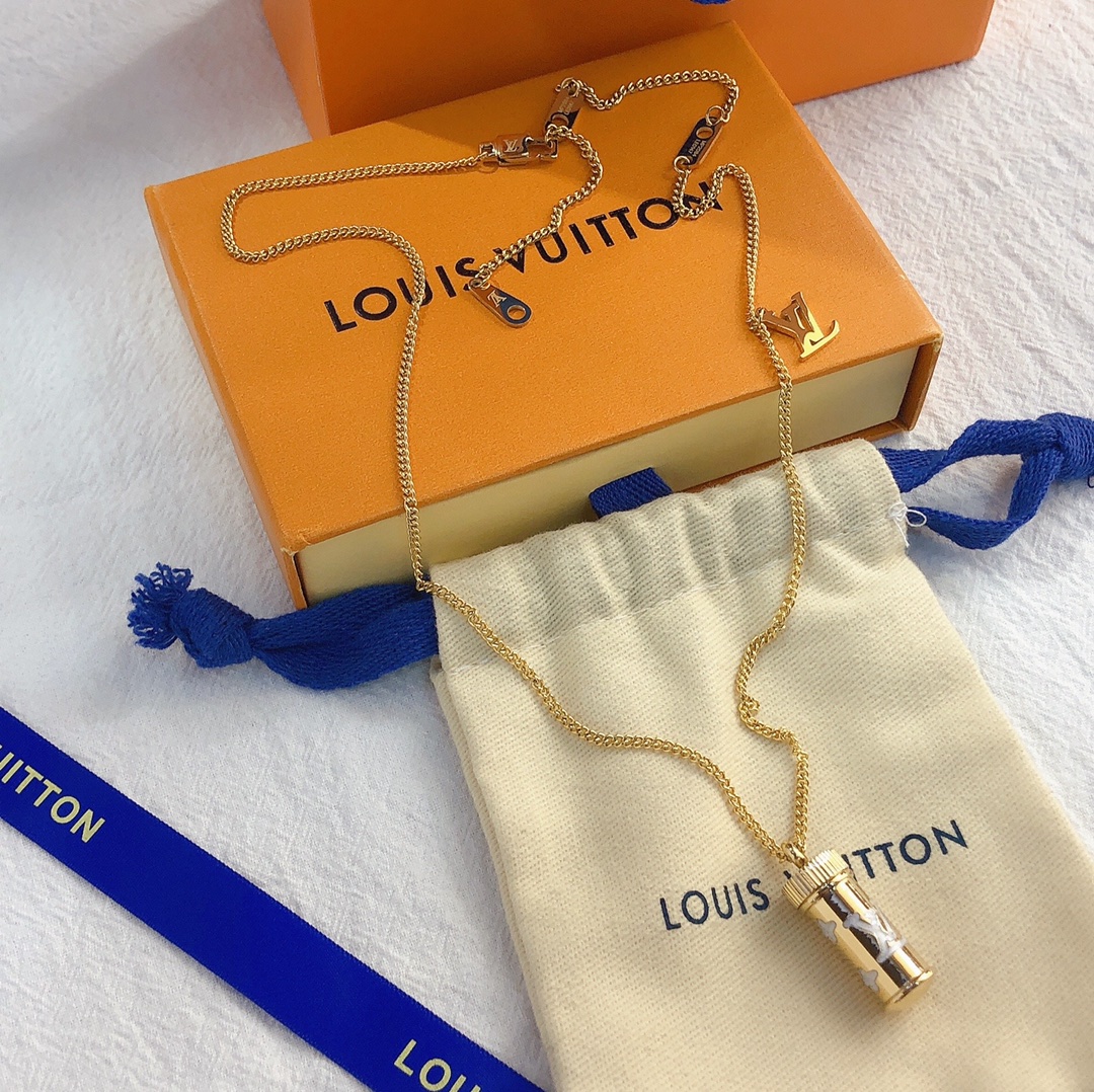 X246 LV Louis vuitton perfume bottle necklace