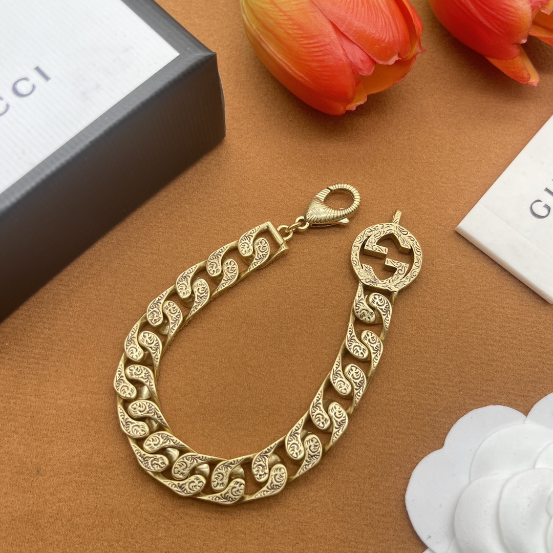 Gucci vintage copper bracelet 111921