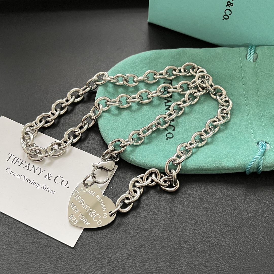 X515  Tiffany heart necklace 111949