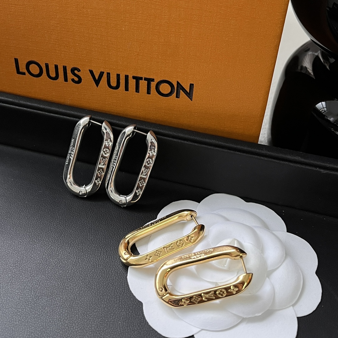 A912 LV Louis vuitton earrings 111948