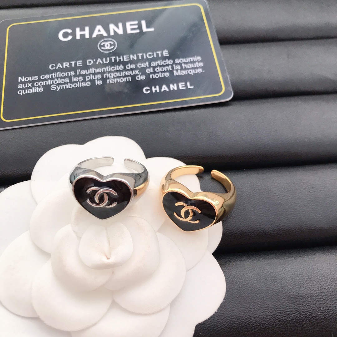 Chanel gold/silver heart ring 111976