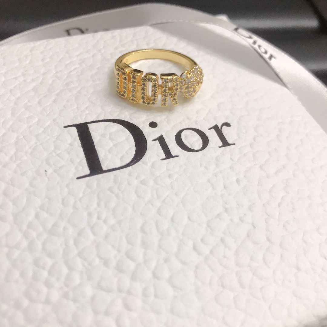 Dior crystal heart ring 111975