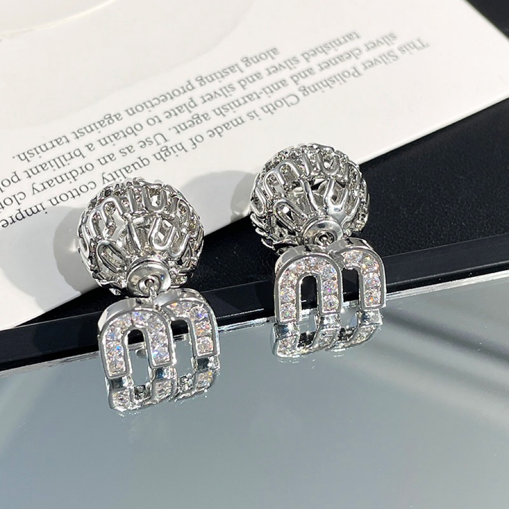 A1456  MIUMIU earrings