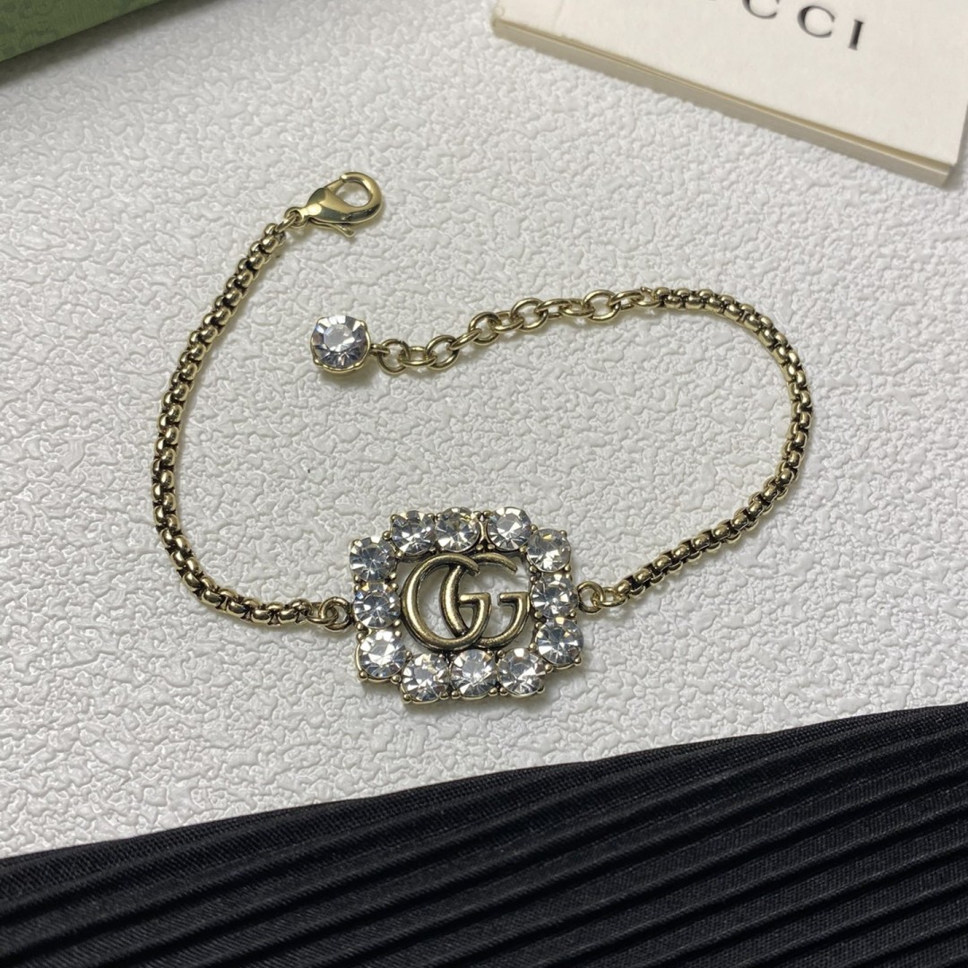 L127 Gucci bracelet