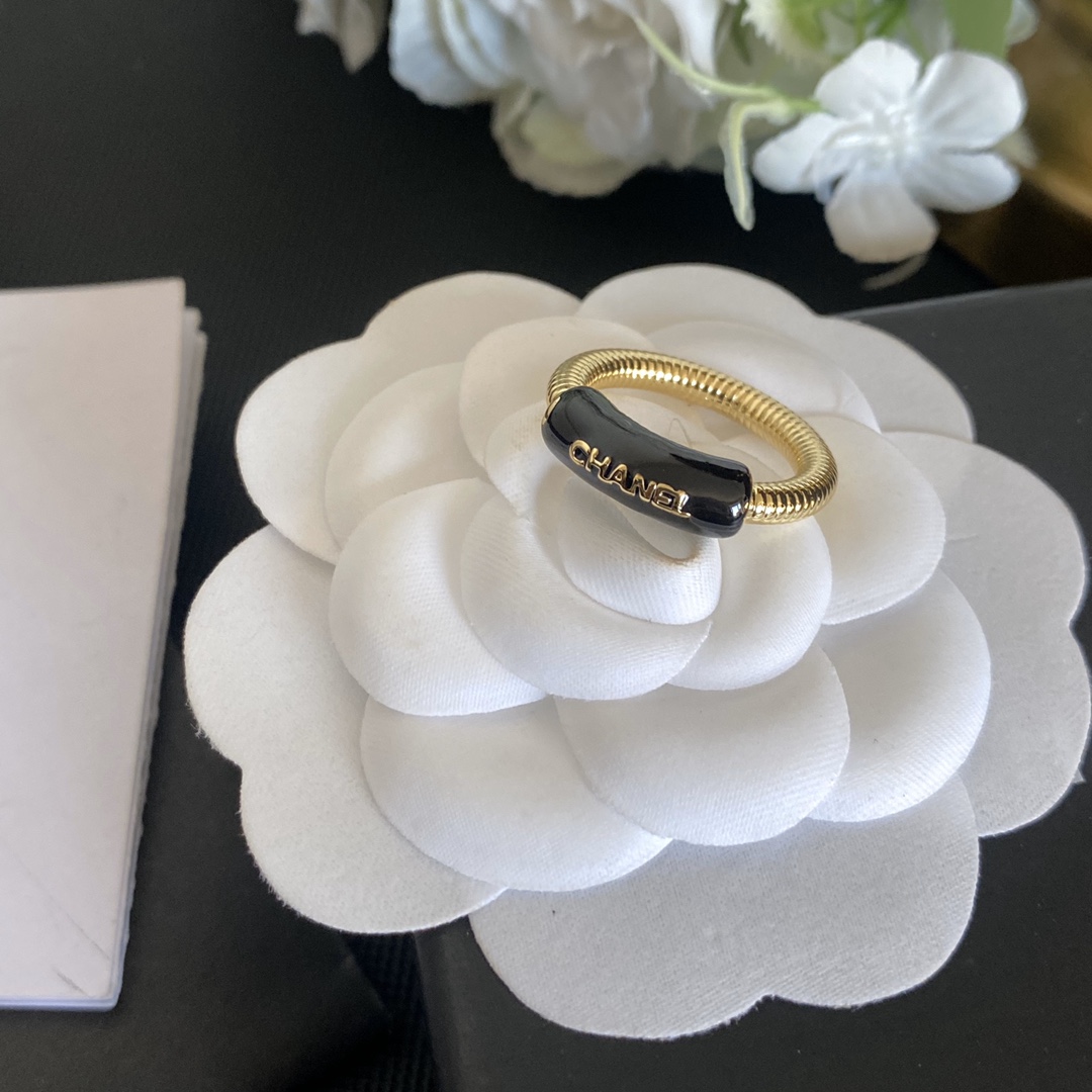 JZ111 Chanel ring