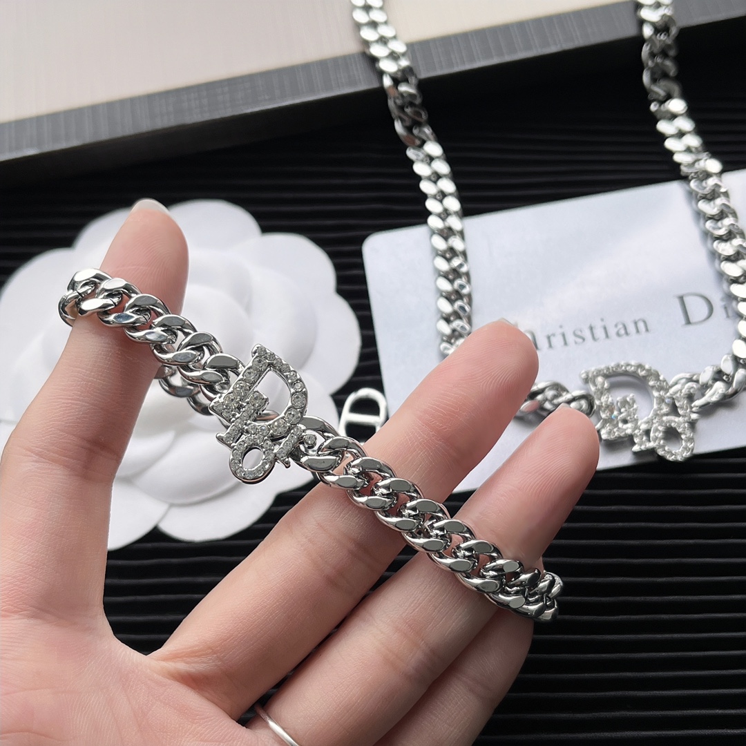 X522  Dior Necklace/Bracelet
