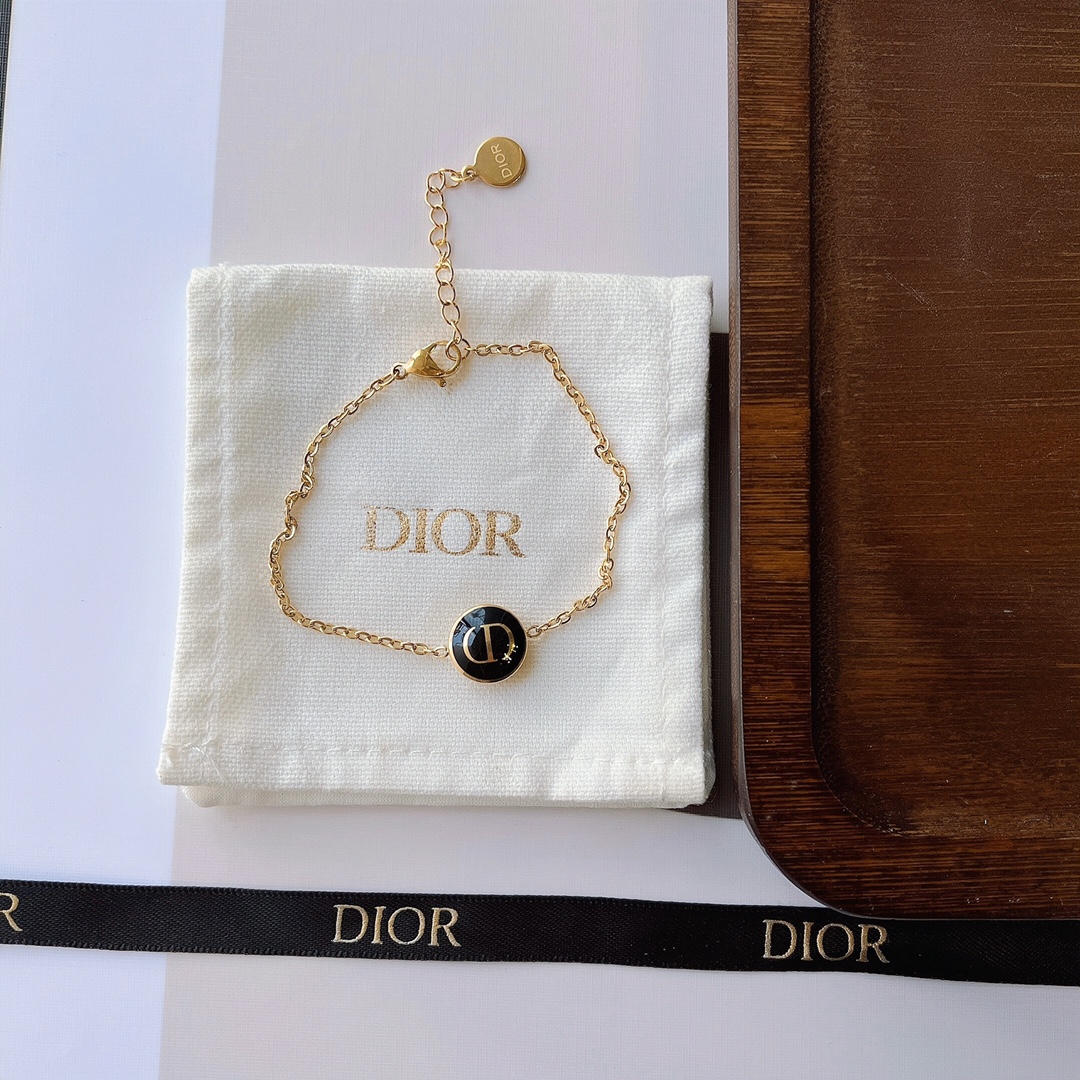 L115  Dior bracelet