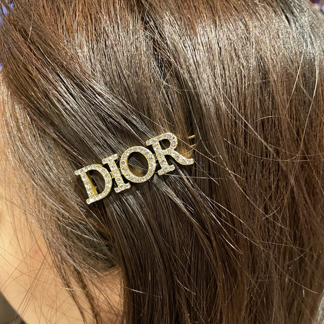 F002 Dior hairclip 112278