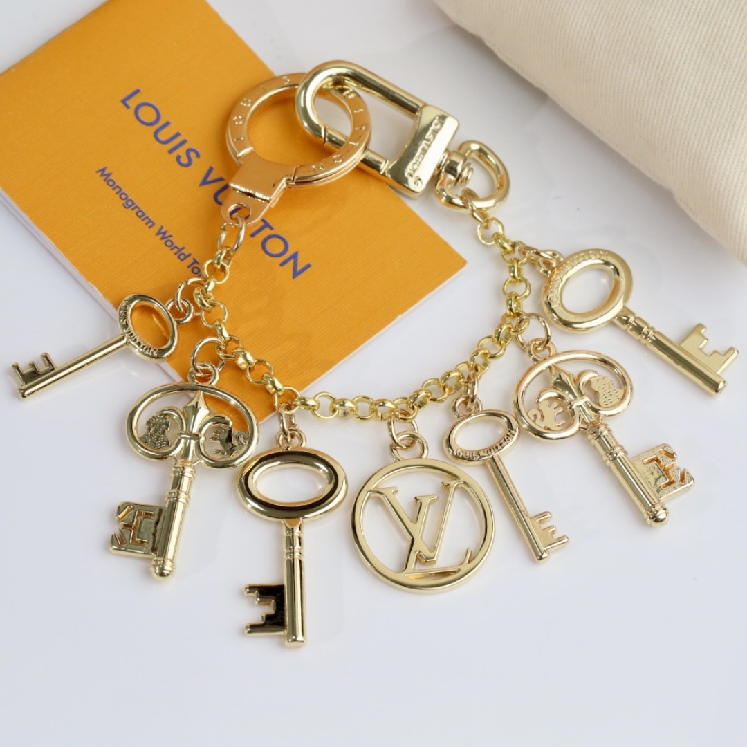 LV Louis vuitton keychain(M8)