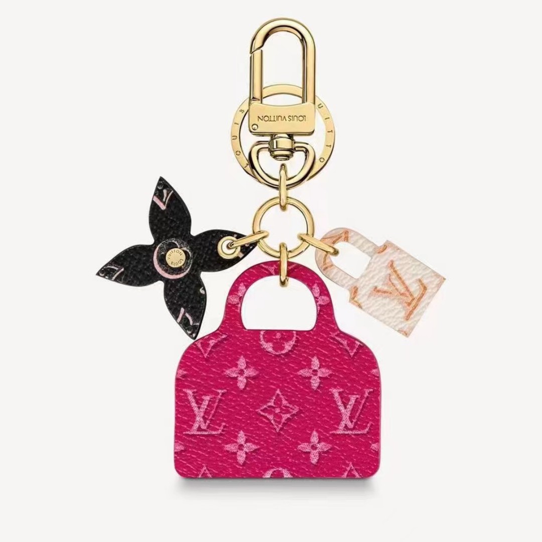 LV Spring Street Monogram keychain(M127)