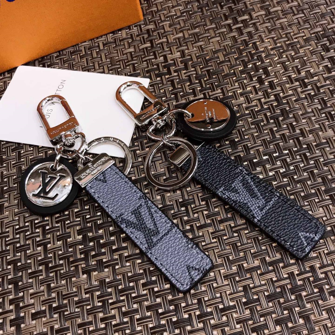 M00033 NEO LV CLUB Keychain(L1/L2)