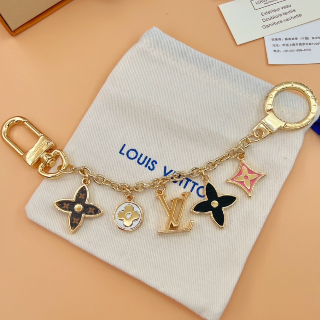 LV M68999 Spring Street Keycain/bagchain(M69)