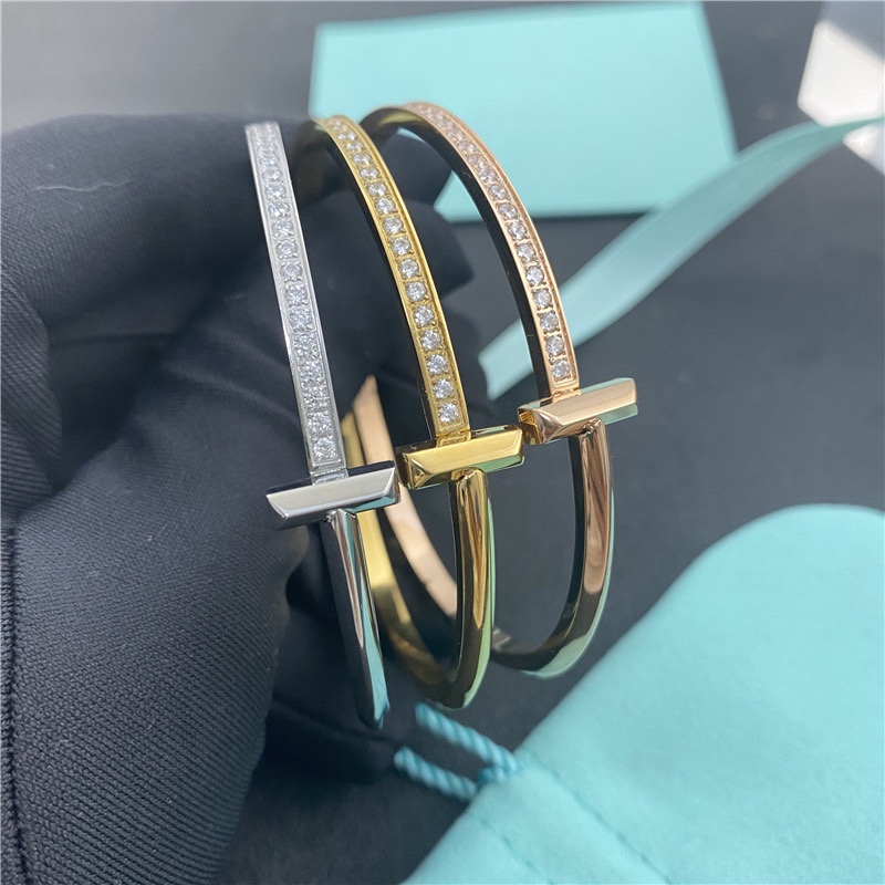 Tiffany bracelet size 17 112296