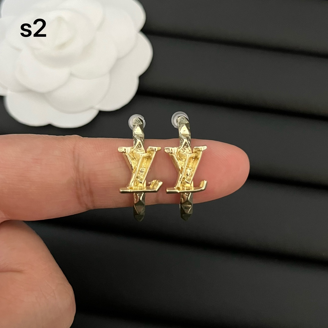 s2 LV hoop earrings