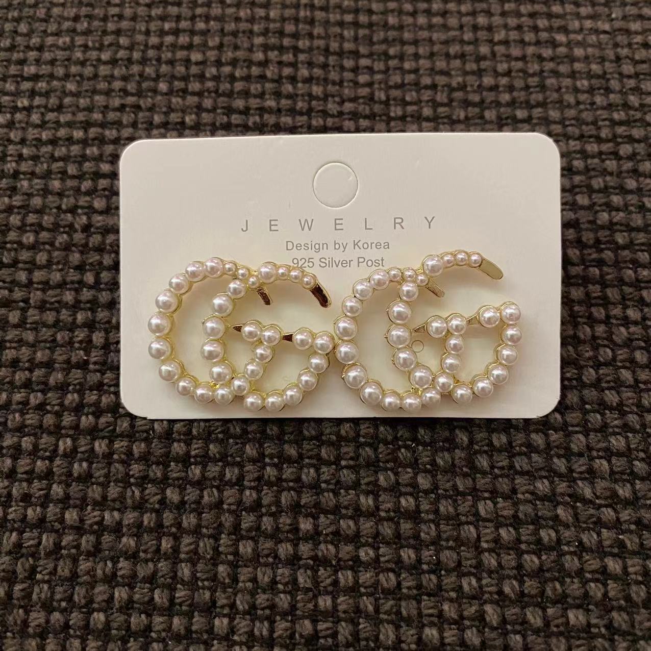 Big sale! New Gucci pearls earrings