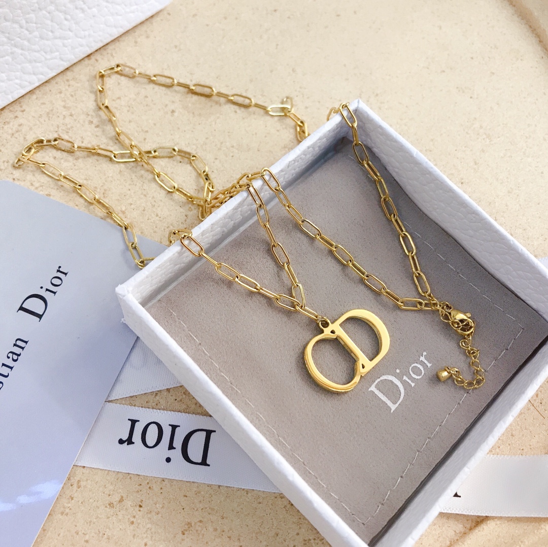 X003 Dior CD long necklace