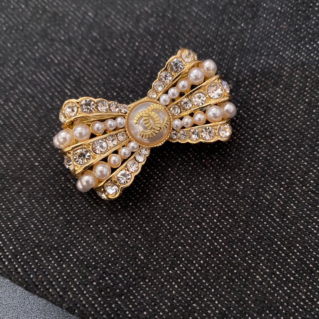 Chanel bowknot brooch 112376