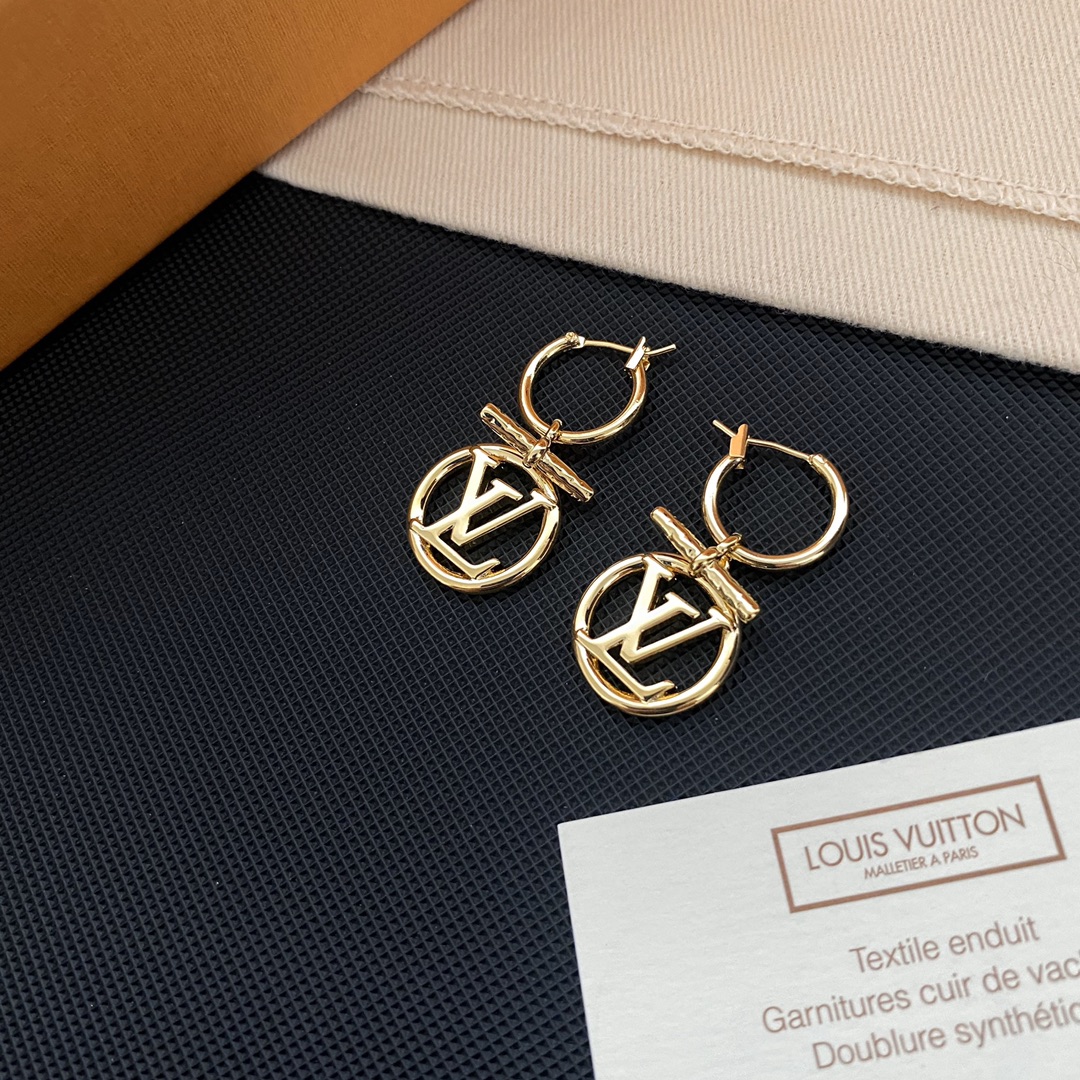 A936 LV earrings