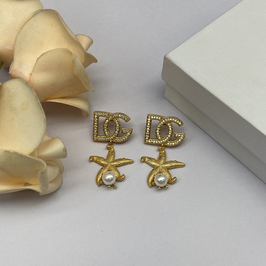 DG Dolce Gabbana earrings 112445