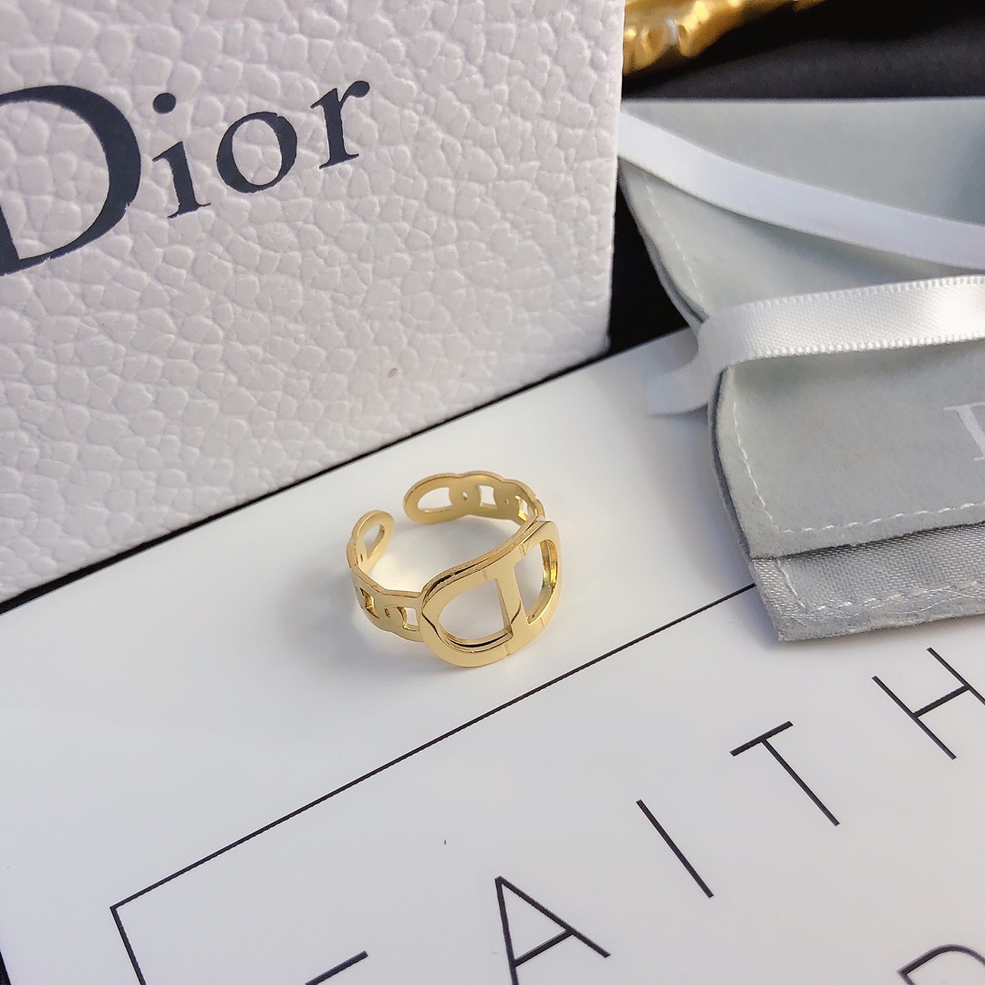 J025 Dior ring