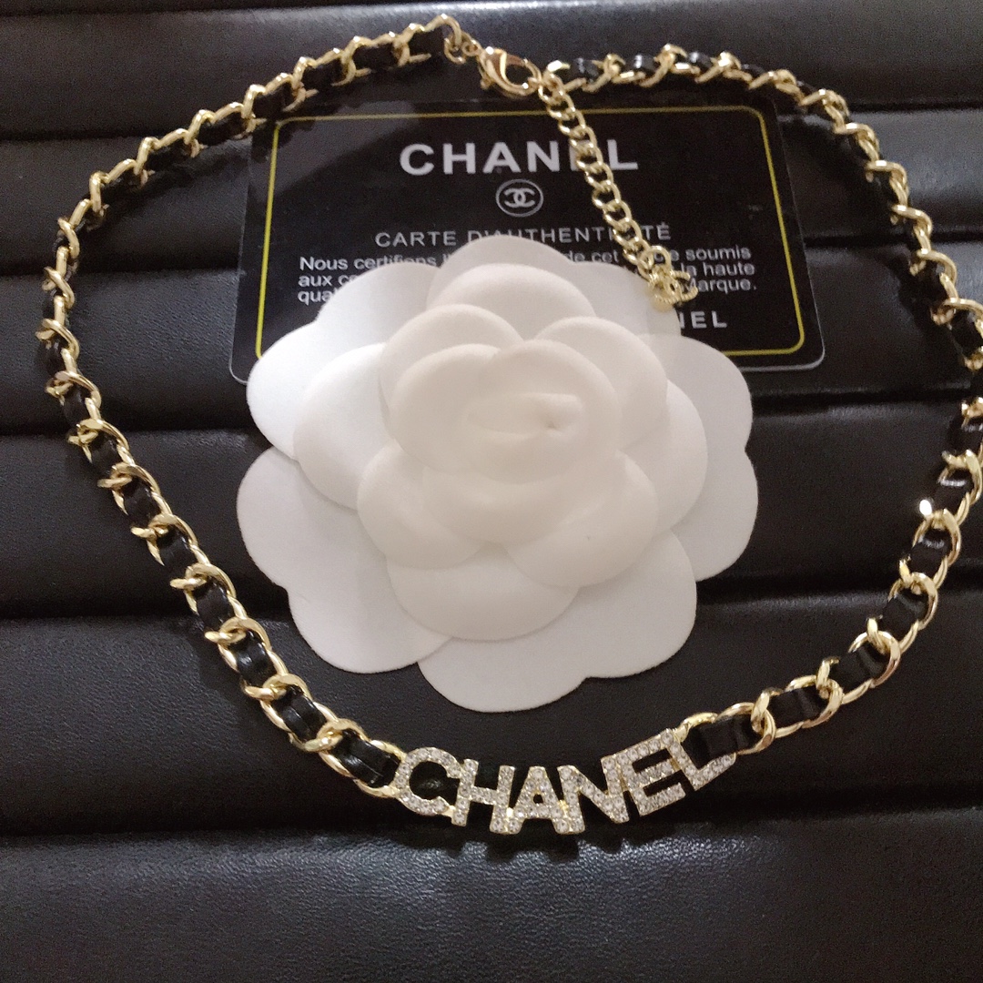 Chanel choker necklace 112523