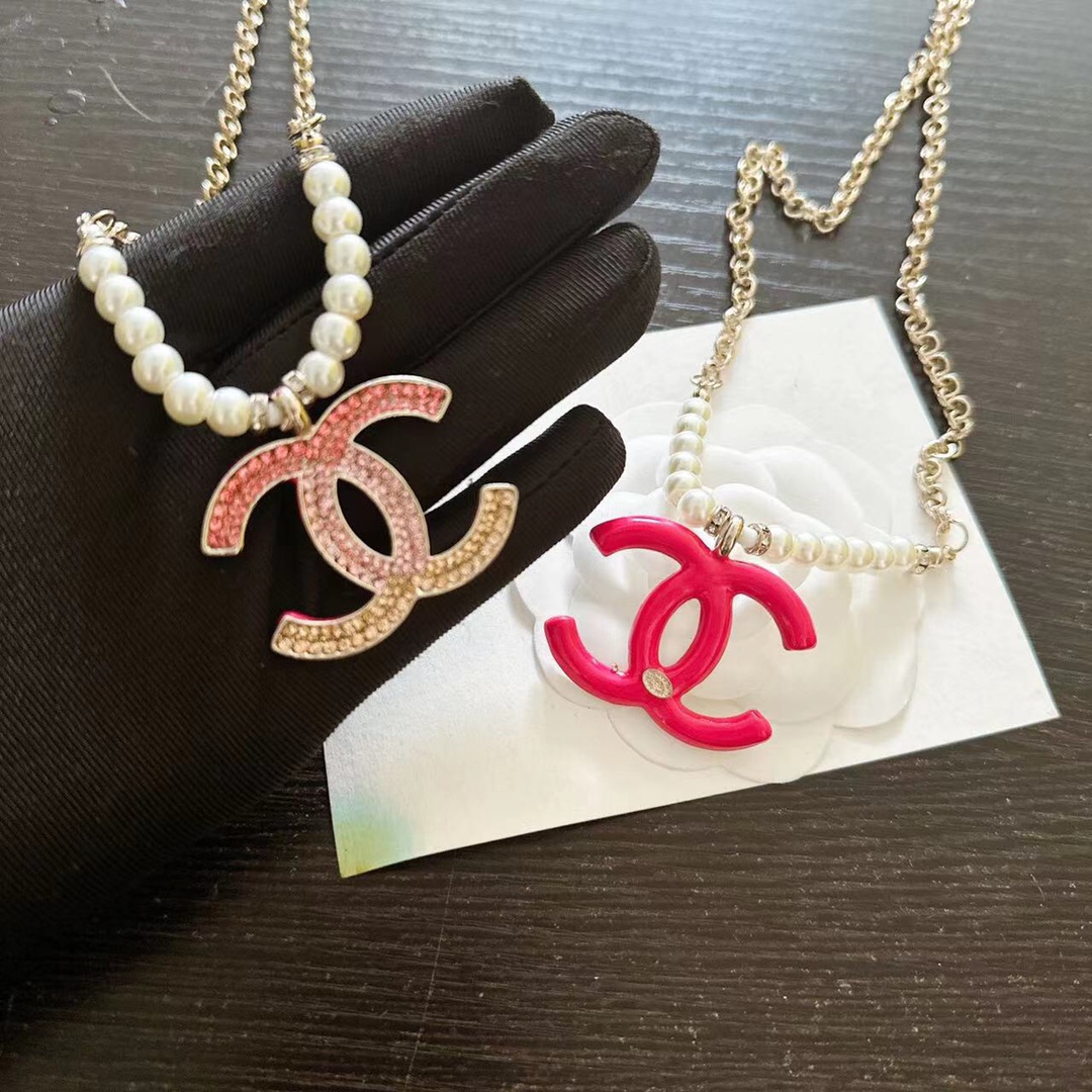 Chanel pink long necklace 112513