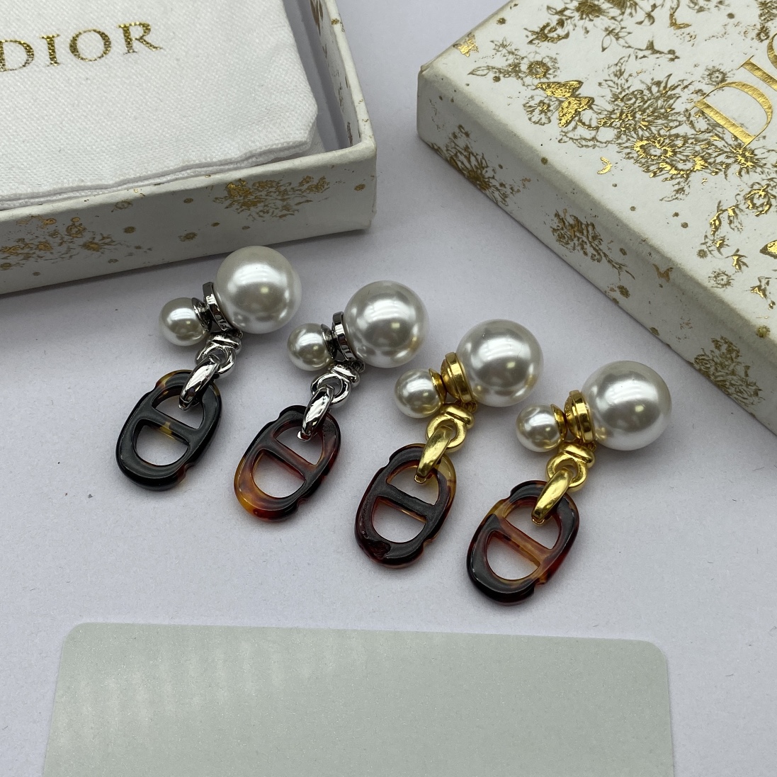 Dior earrings 112540