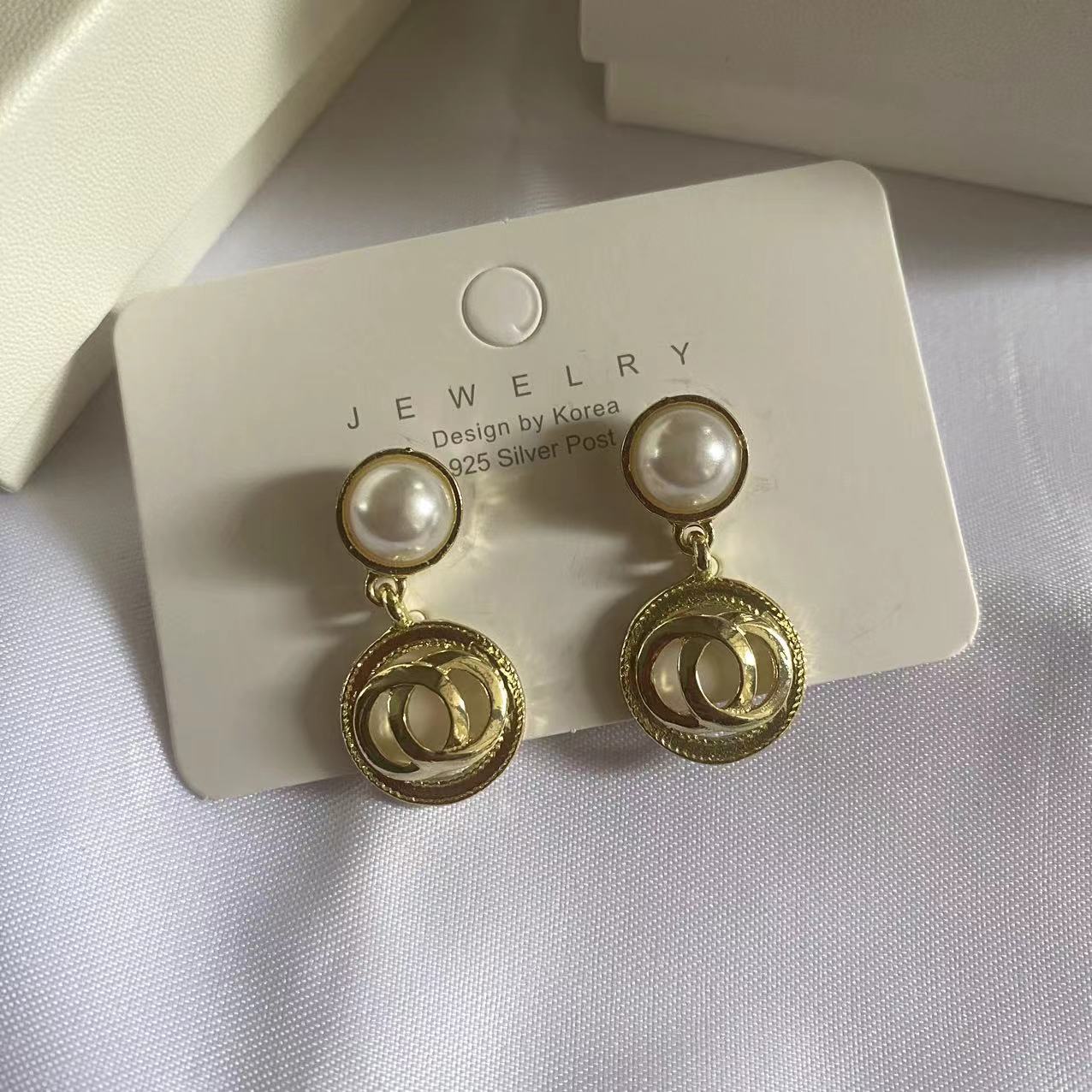 Big sale! New Chanel earrings