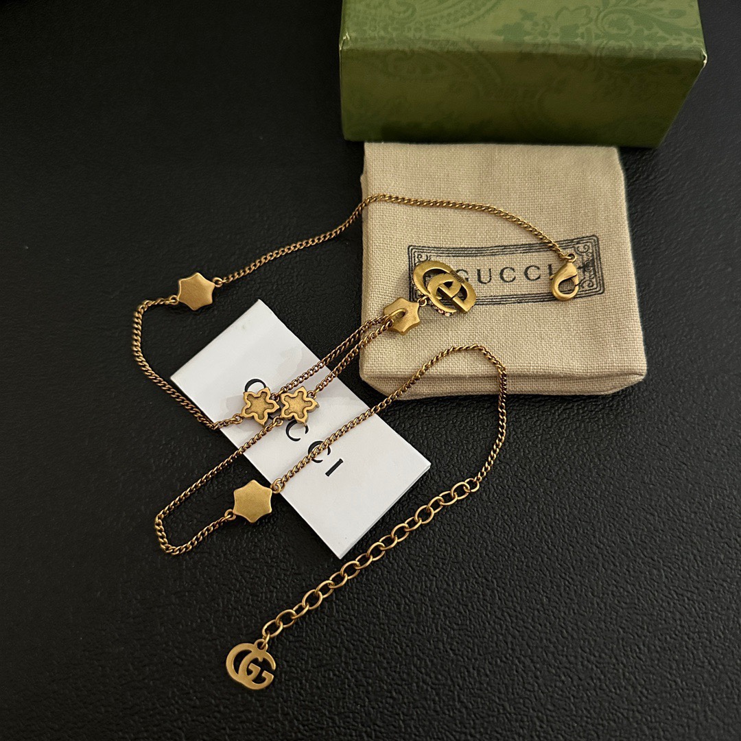 B859  Gucci necklace