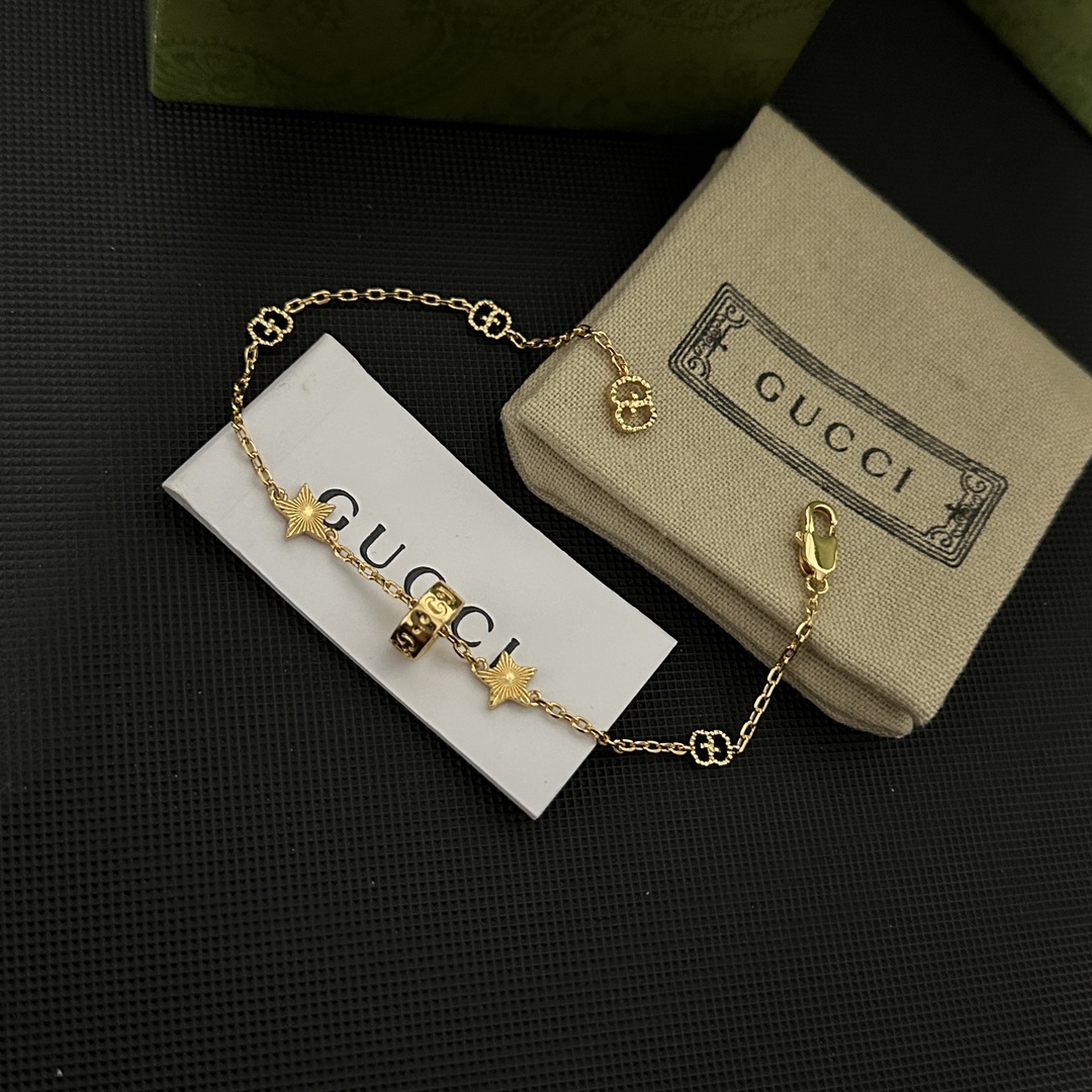 B229  Gucci bracelet