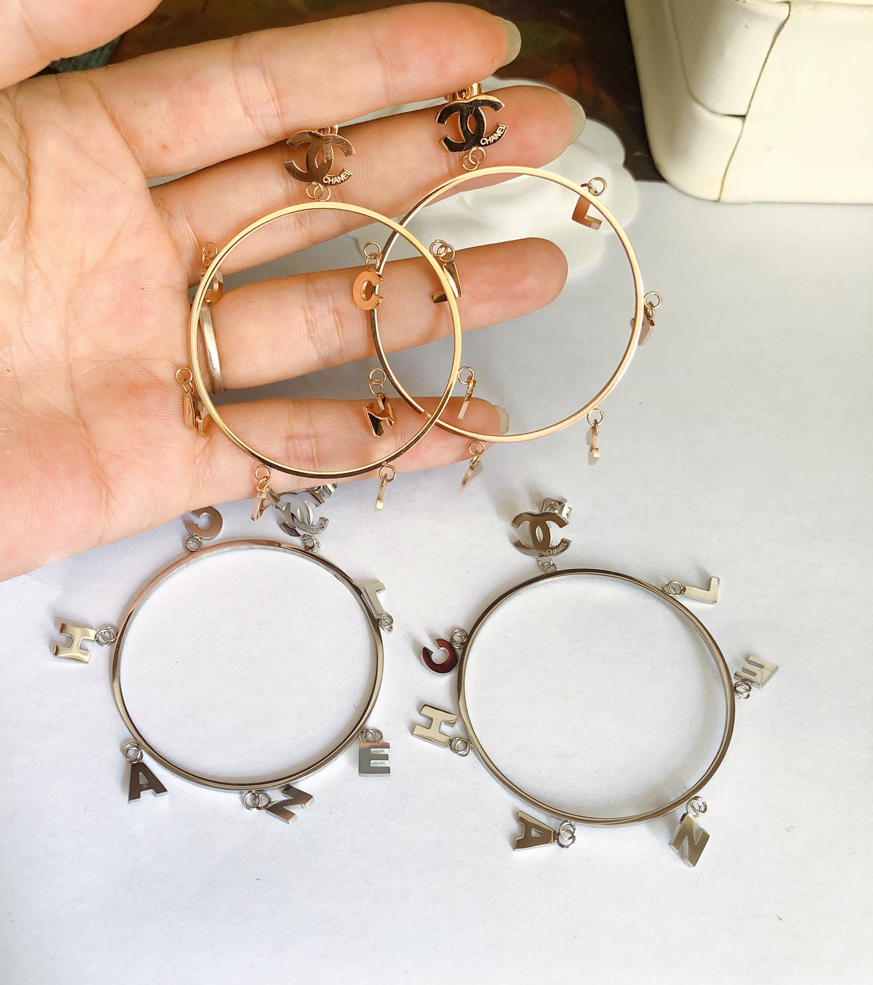Chanel earrings 112633