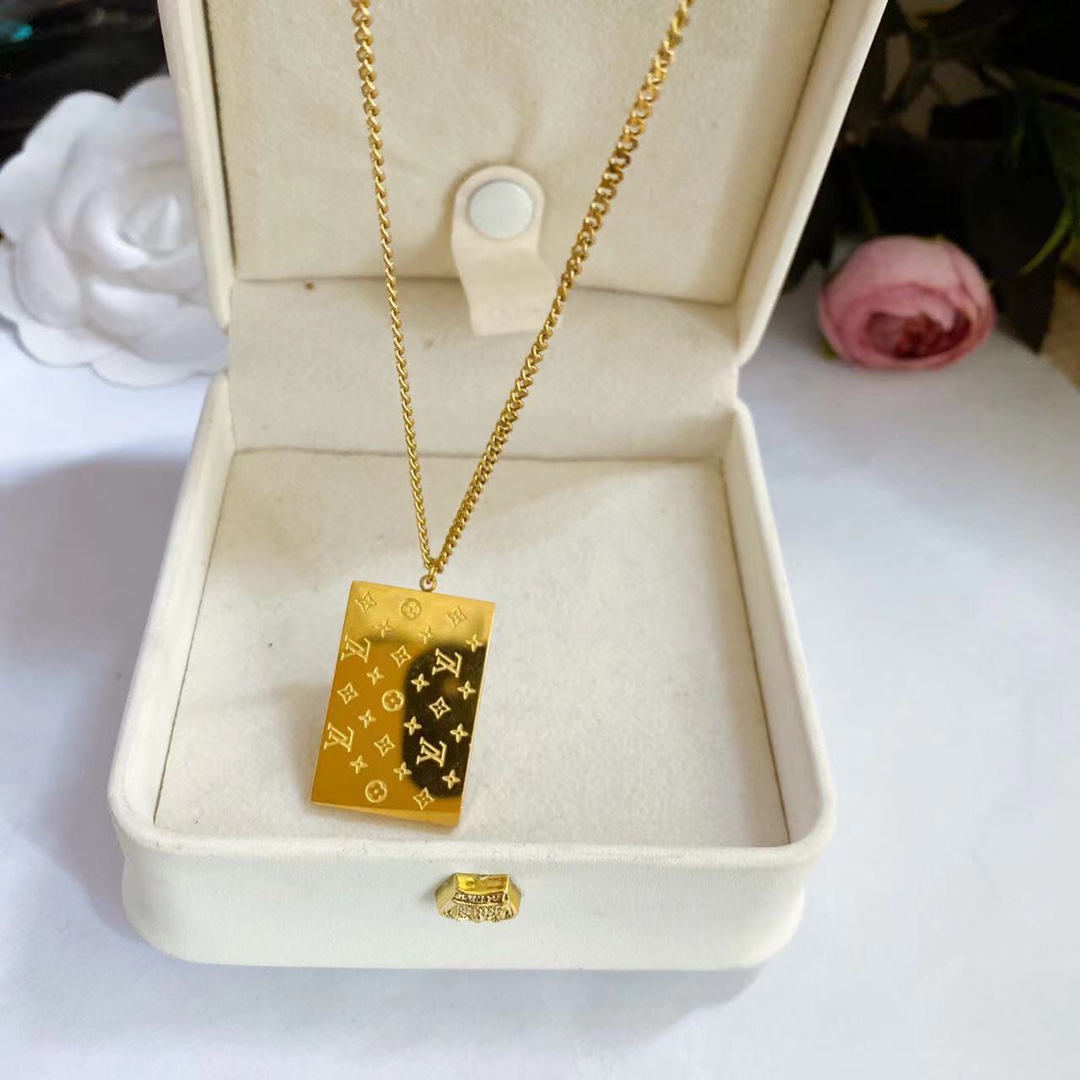 LV Louis vuitton necklace 112626