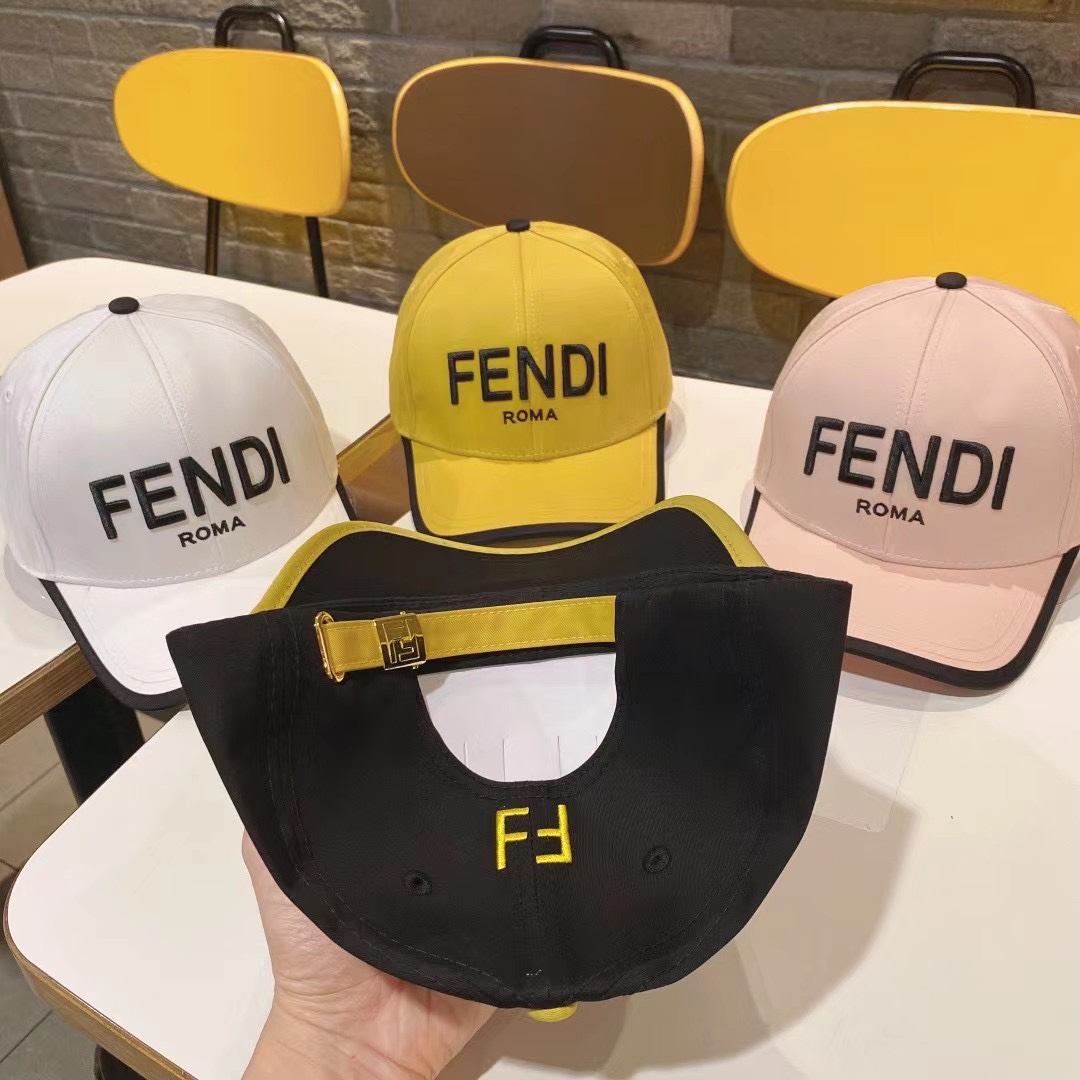 Fendi cap 112773