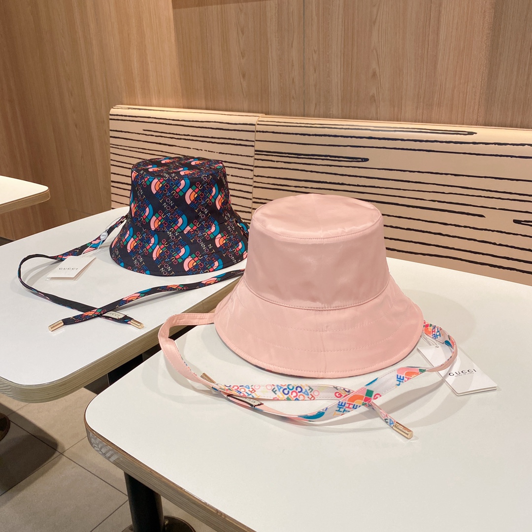 Gucci two-sided hat 112766