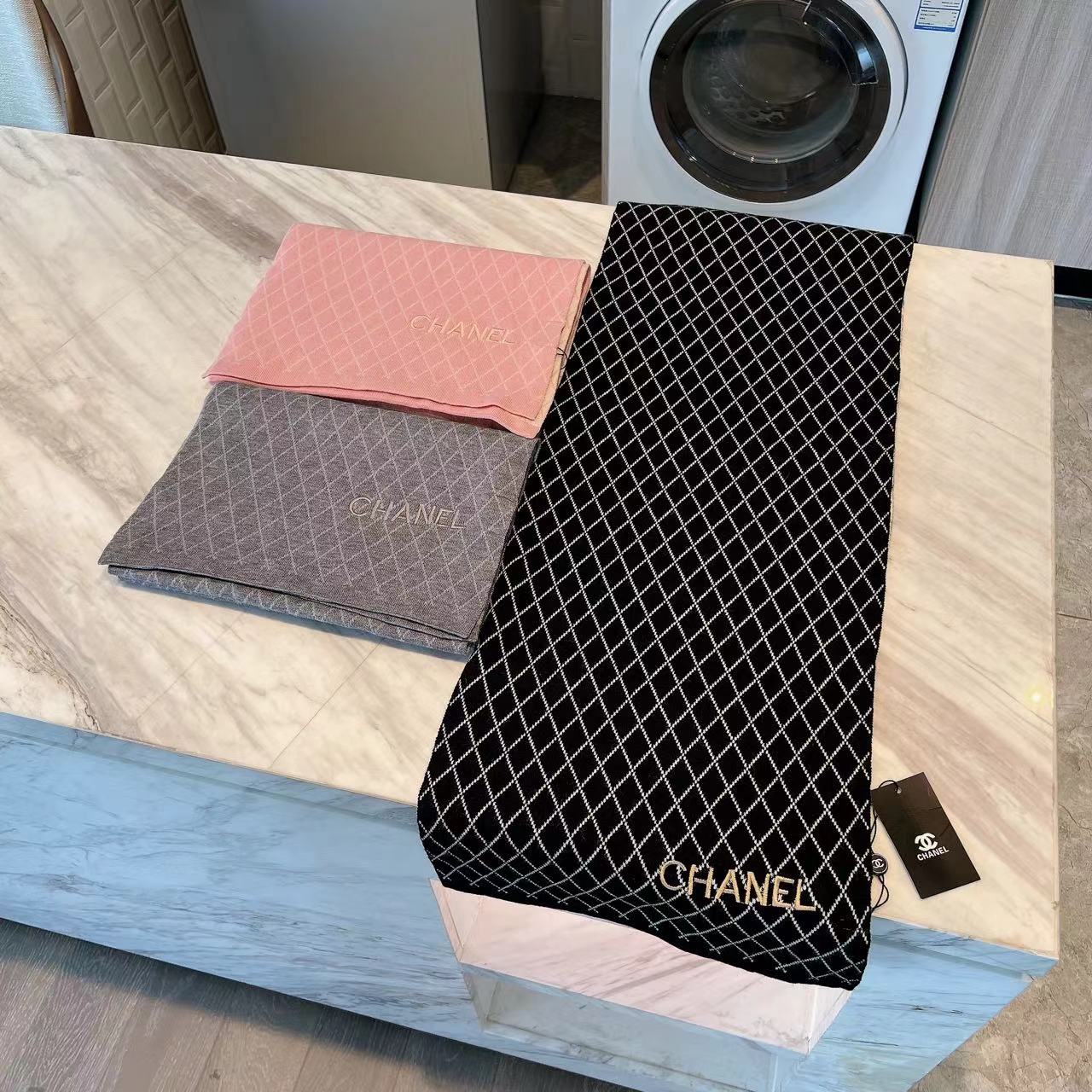 Chanel cashmere Scarf 112754