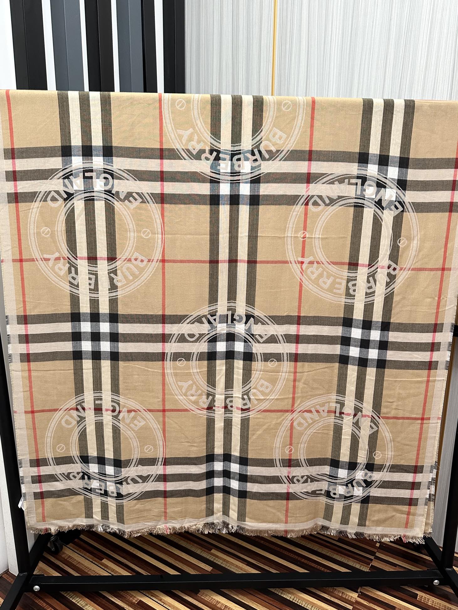 Burberry cashmere Scarf 112749