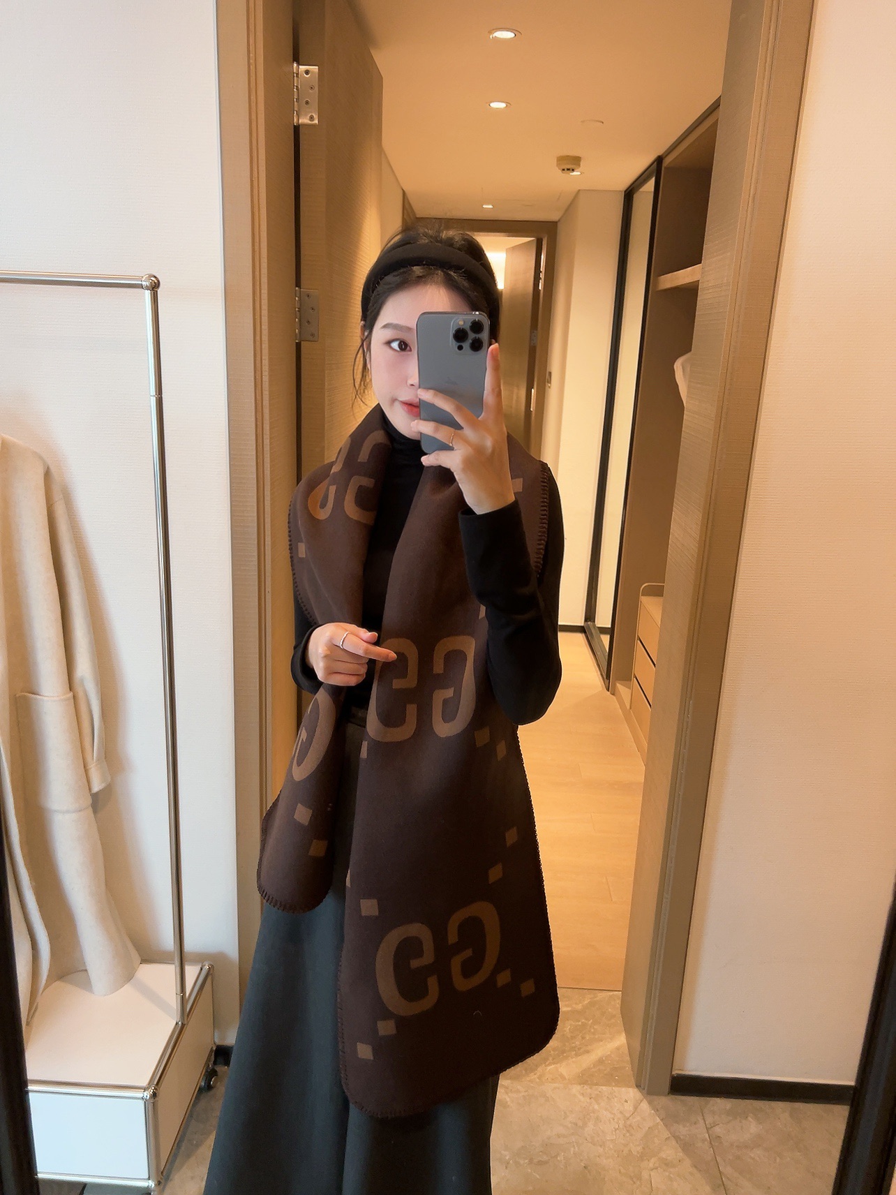 Gucci cashmere Scarf 112746