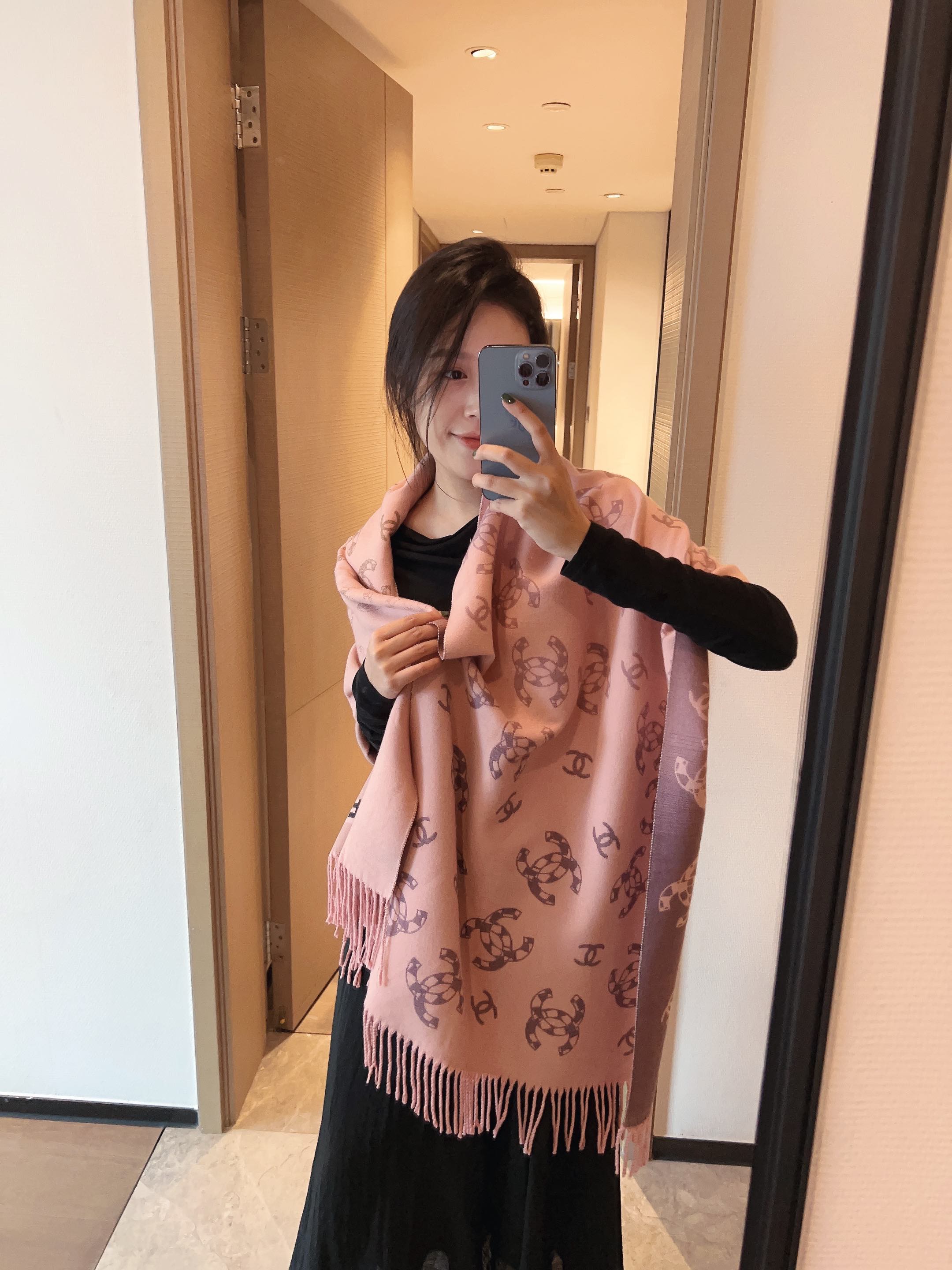Chanel cashmere Scarf 112788