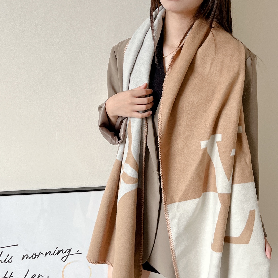 LV cashmere Scarf 112786