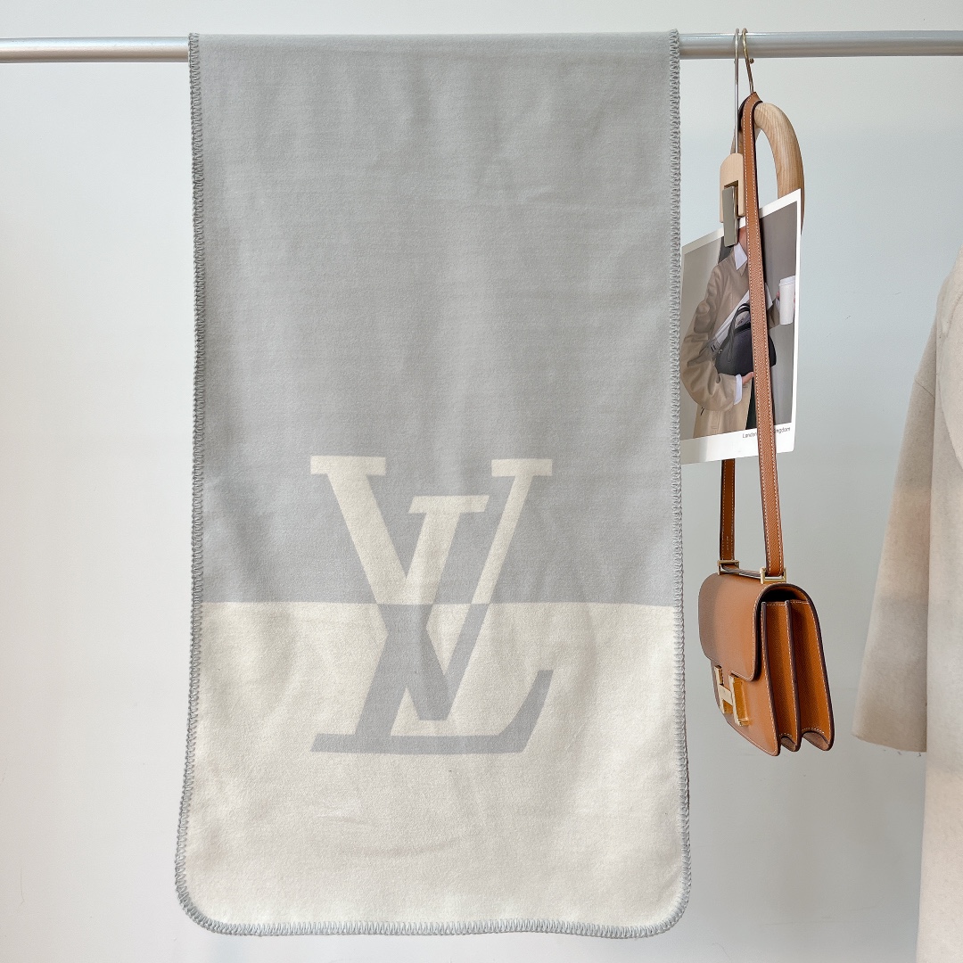 LV cashmere Scarf 112785