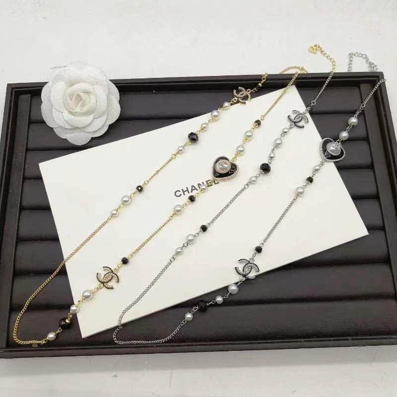 Chanel long necklace 112800